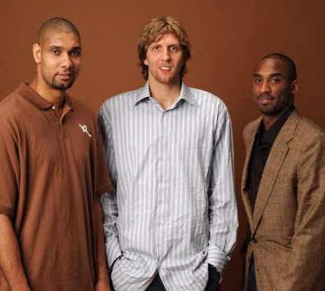 半场战报：海登海姆0-1弗赖堡，曼赞比建功（半场速报：海登海姆0-1落后弗赖堡，曼赞比破门）