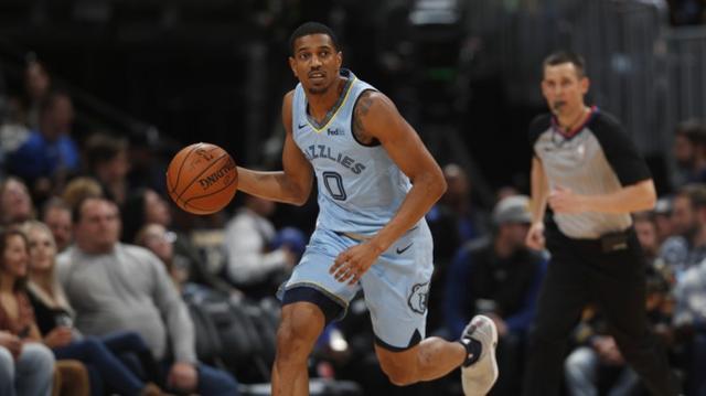 经济观察报：有关方面对国足洋帅年薪心理标准只有150万美元（经济观察报：相关方面对国足外籍主帅年薪预期仅150万美元）