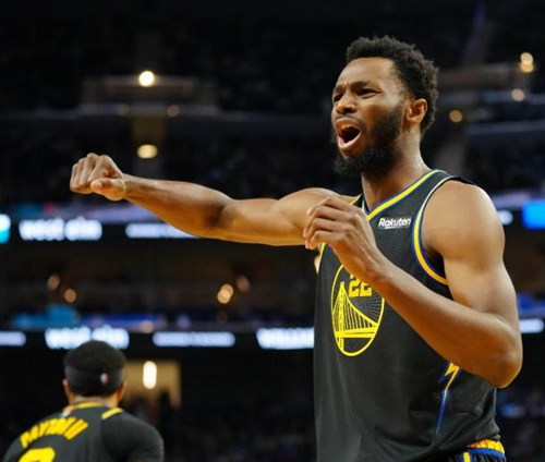 德甲焦点对决：柏林联合3-1战胜RB莱比锡，终结三连败颓势（德甲焦点战：柏林联合3比1击退RB莱比锡，止住三连败）