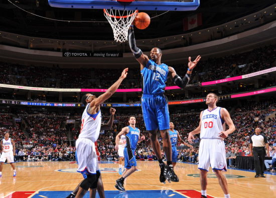 NBA交易市场最新动态：骑士完成引援,（骑士完成补强，NBA交易市场传来新动向）