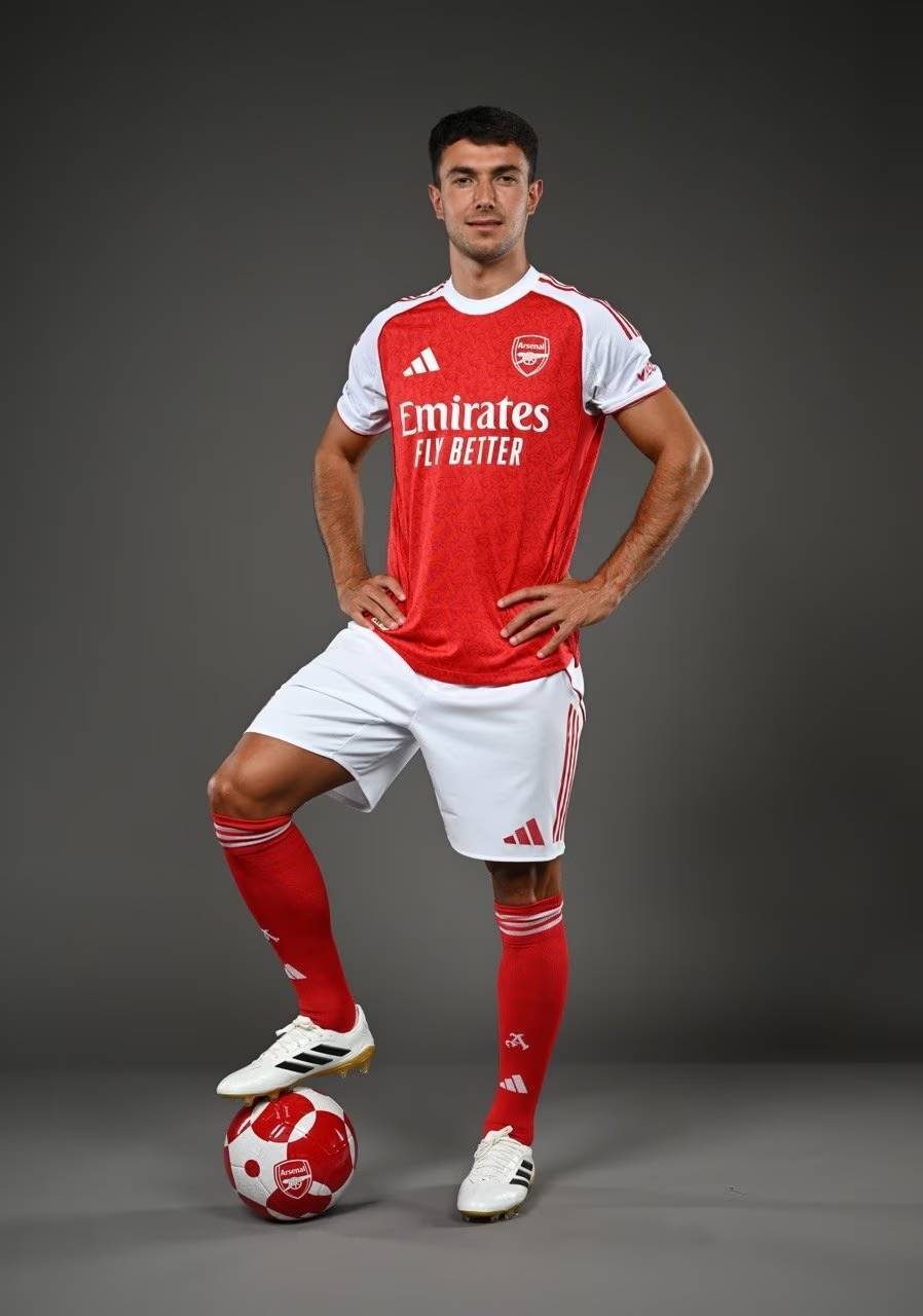 今夜时隔1个月重回伯纳乌！皇马此前六连客：2胜3平1负（阔别伯纳乌一月，皇马今夜回归：六连客2胜3平1负）