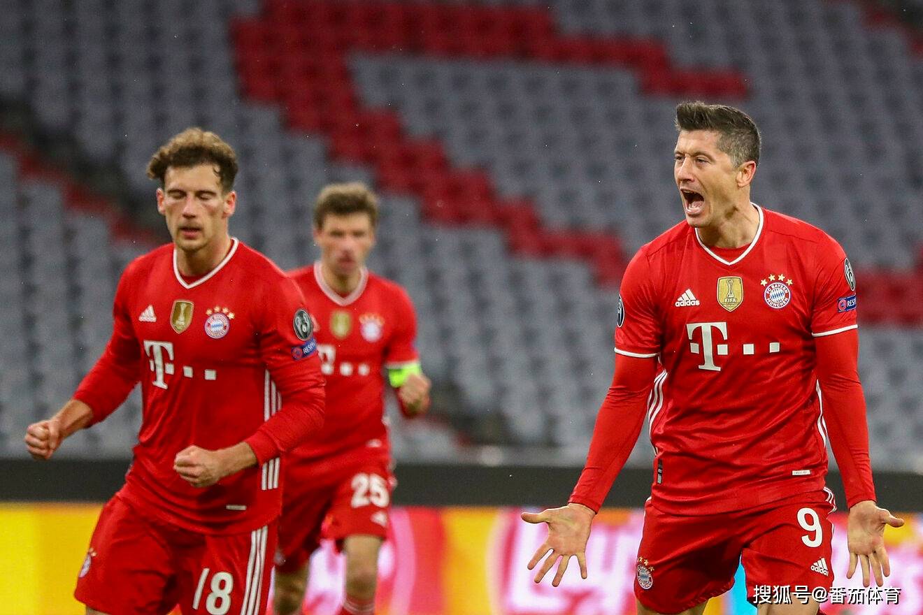 戈洛夫金荣膺拳击名人堂，传奇生涯圆梦成真 两大热门拳手遗憾落选引热议（戈洛夫金跻身拳击名人堂圆梦，两大热门落选掀起热议）