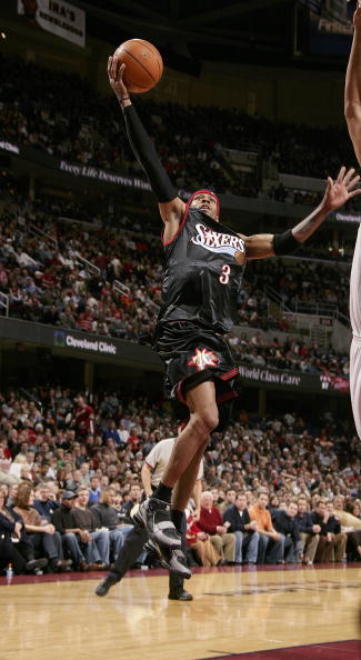 廷贝尔：凯恩是世界最佳之一，阻止他会是个很好的挑战（廷贝尔：凯恩属世界顶尖之一，防住他将是一场不小的考验）