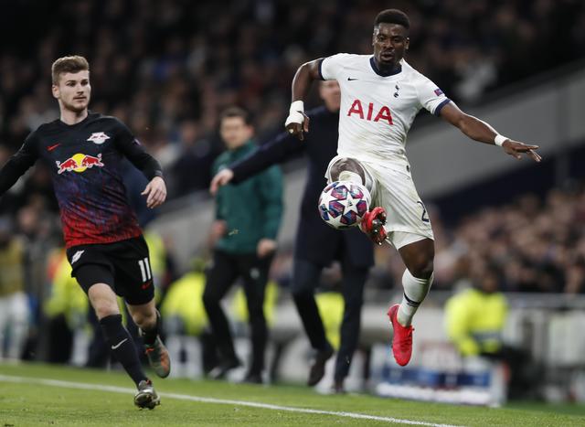 鹈鹕内外开花高效取胜（鹈鹕内外兼修高效取胜）