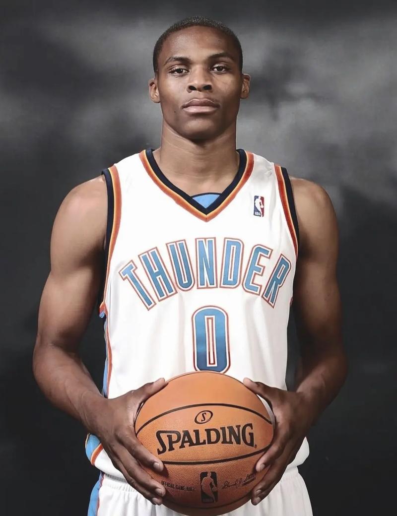 下滑严重！39岁的霍福德，本赛季什么水平？（39岁霍福德本季状态如何？下滑幅度有多大？）