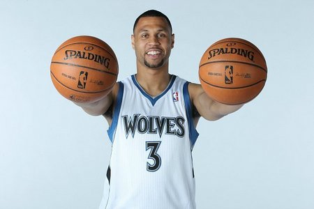 篮球运动中的爆发力训练（篮球爆发力提升训练）